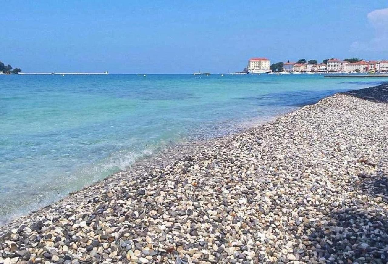 Home Away From Home Porec Esterno foto